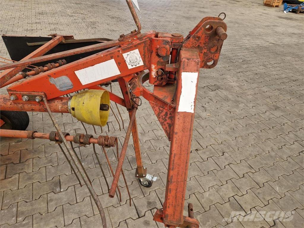 Fella TS 325 Segadoras hileradoras