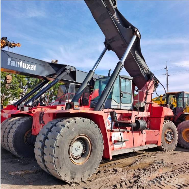 Fantuzzi CS 45 KM Manipulador de contenedores