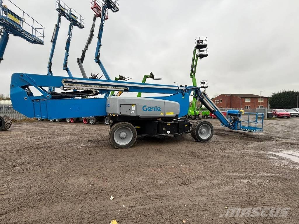 Genie ZX 135/70 Plataforma de trabajo articulada