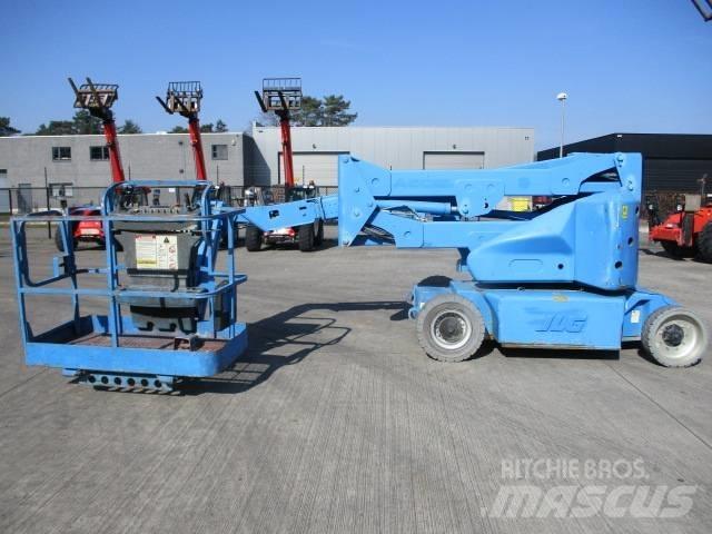 JLG E 400 AJPN (848) Plataforma de trabajo articulada