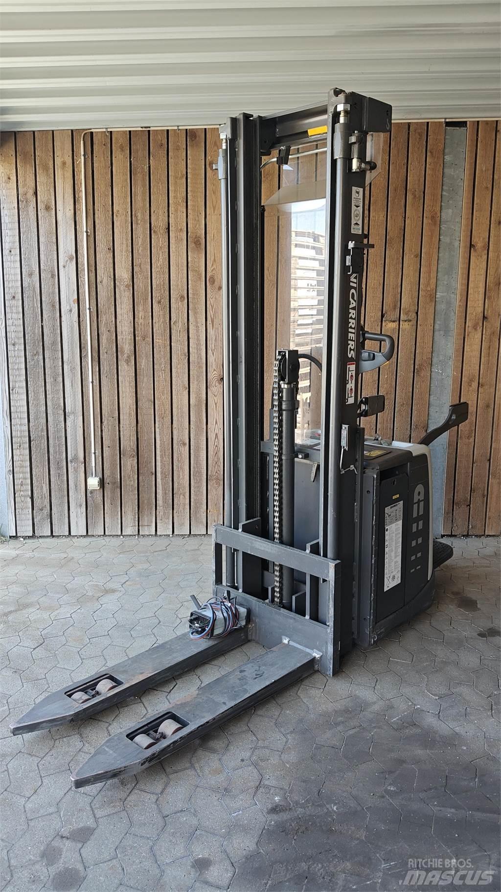 Atlet PSP160 Transpaletas Eléctricas con plataforma