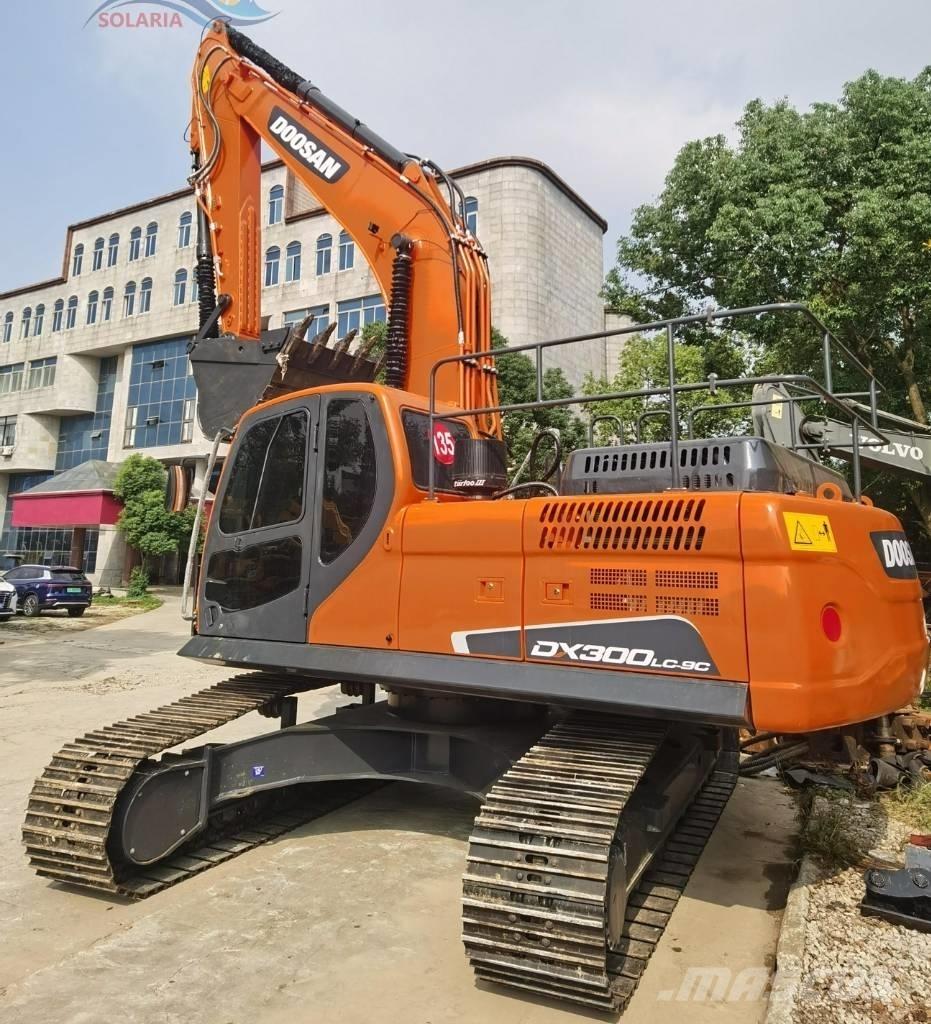 Doosan DX 300 LC Excavadoras de cadenas