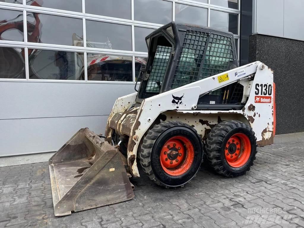 Bobcat S130 Minicargadoras