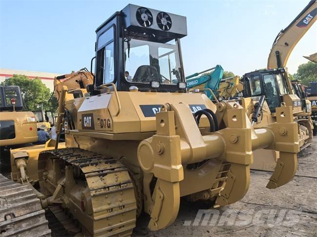 CAT D 7 G Buldozer sobre oruga