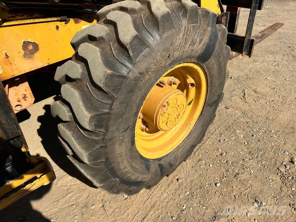 CAT 420F2 IT Retrocargadoras