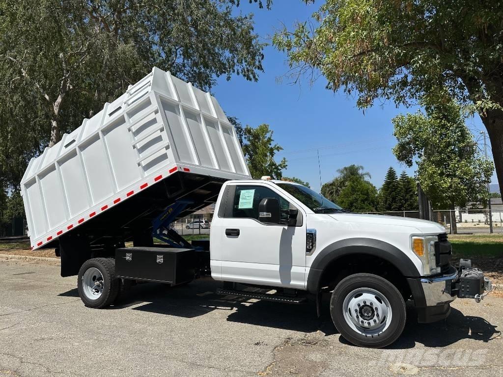 Ford F 550 Camiones volquete para virutas de madera