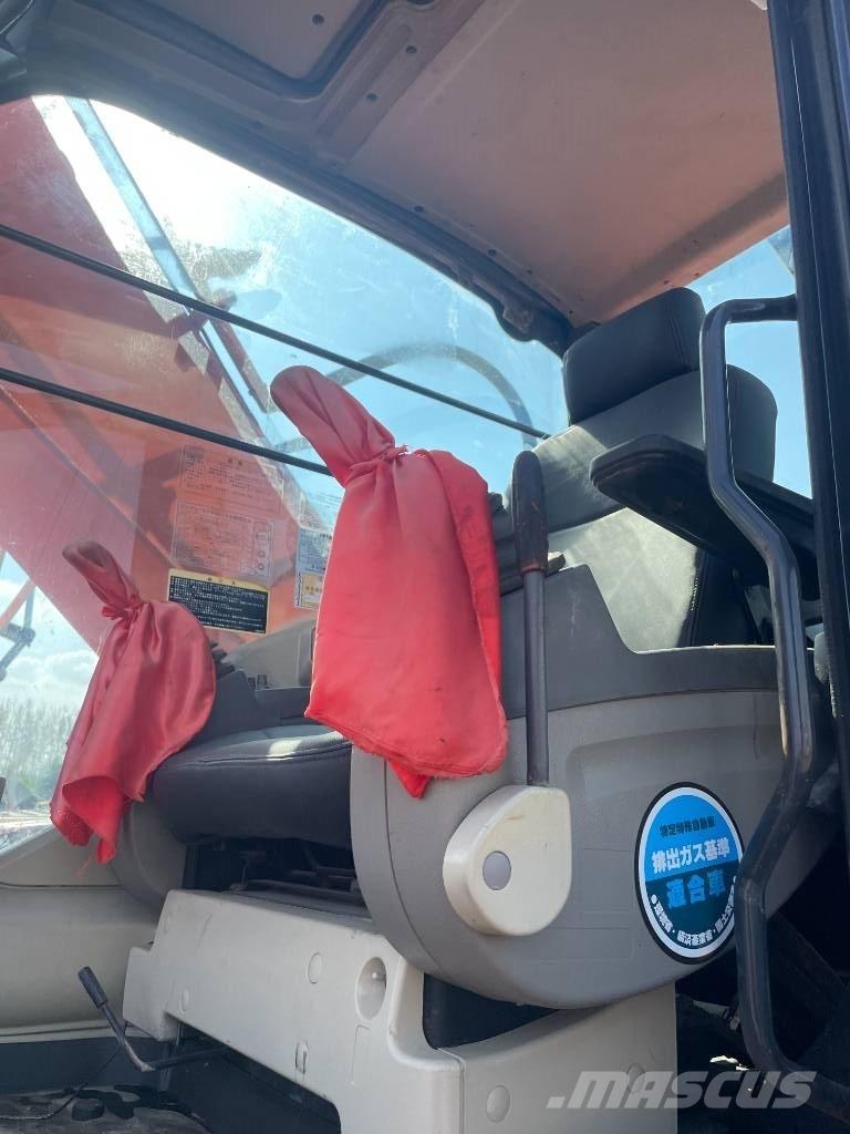 Hitachi ZX 240 Excavadoras de cadenas