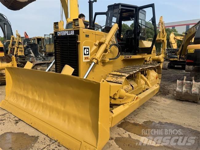 CAT D 7 G Buldozer sobre oruga