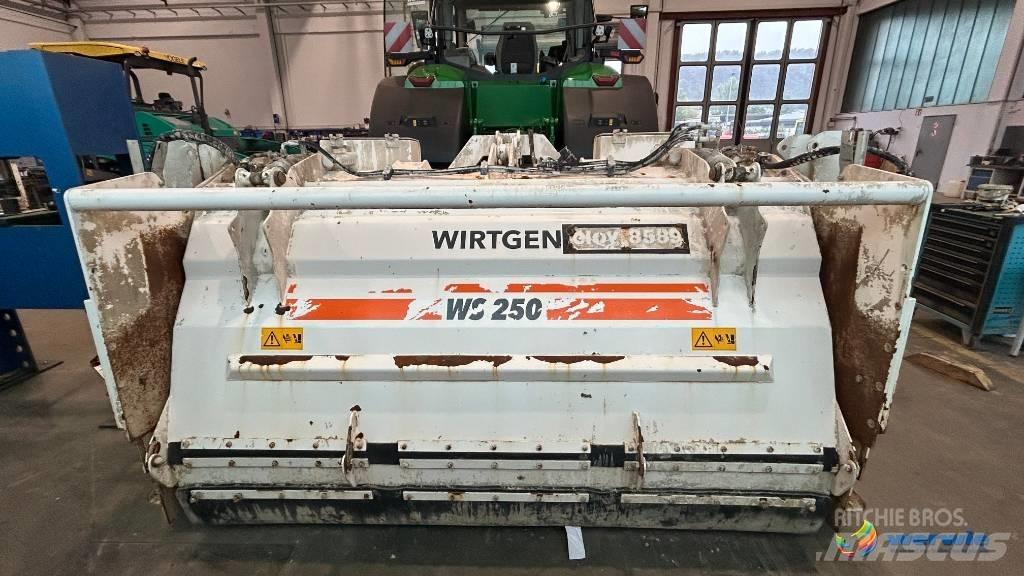 Wirtgen WS 250 Equipos para la estabilización de suelos y reciclaje de asfalto