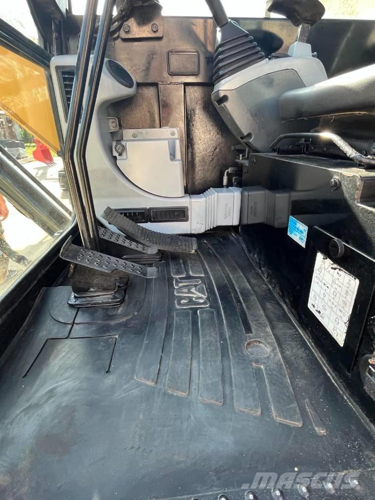 CAT 305.5 E2 Mini excavadoras < 7t