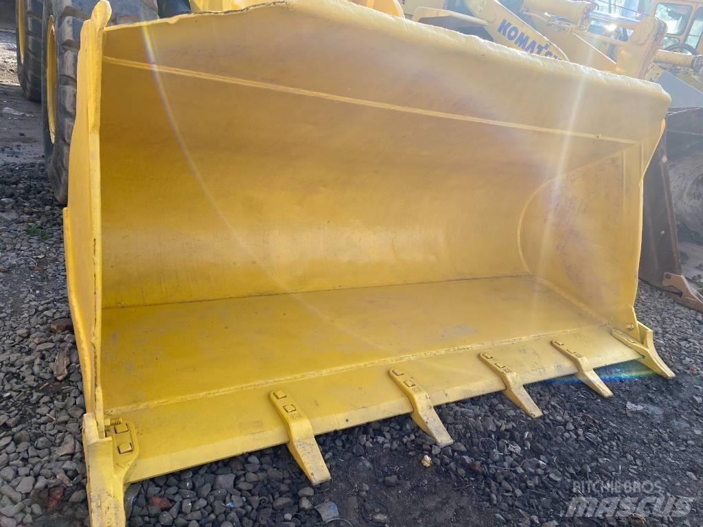 Komatsu WA 320-5 Cargadoras sobre ruedas