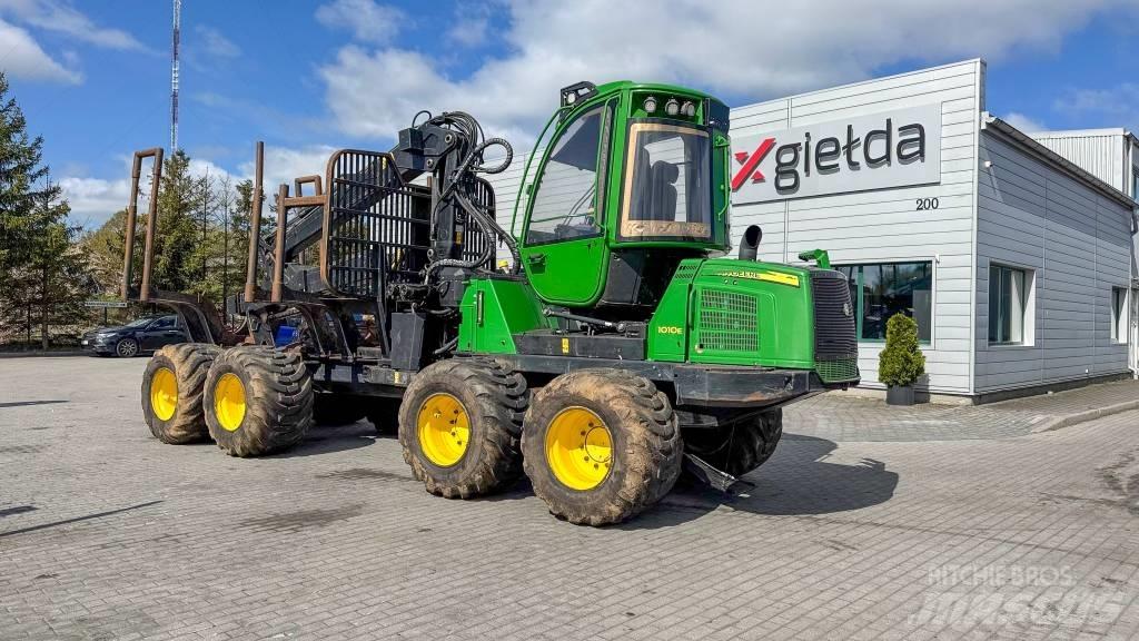 John Deere 1010 E Autocargadoras