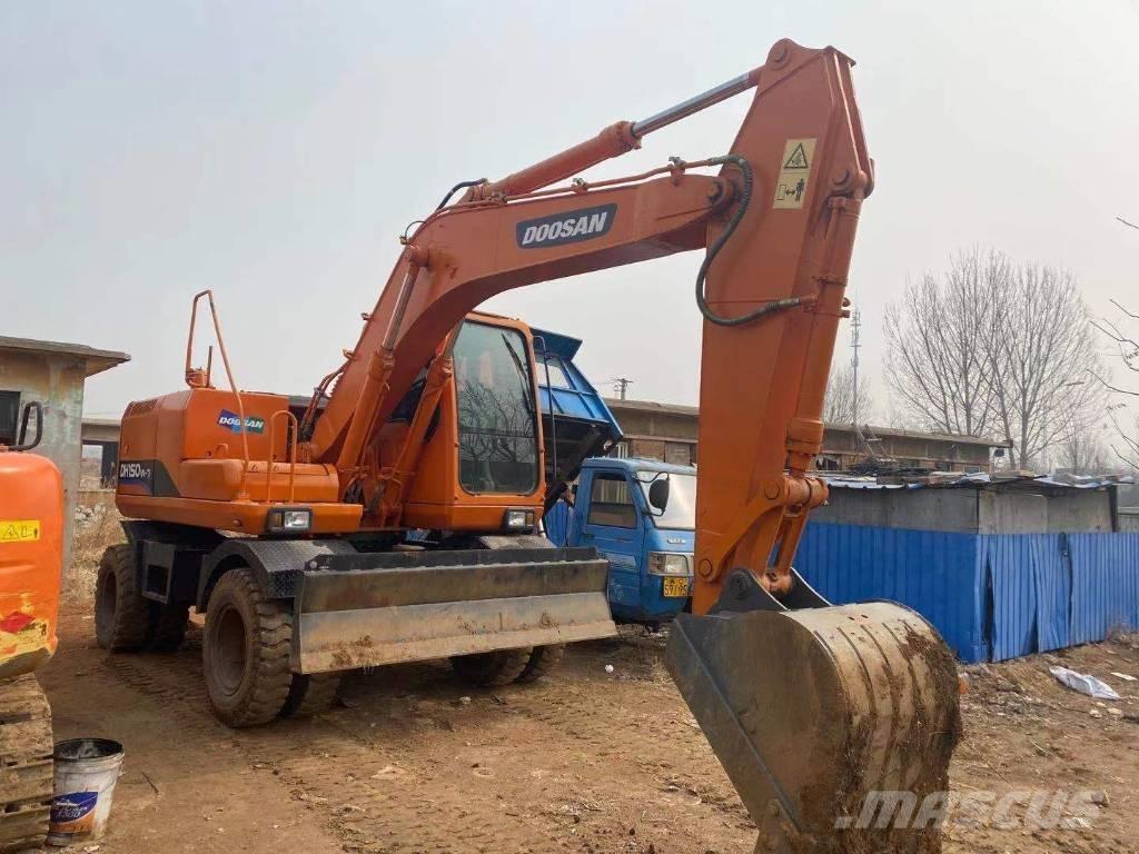 Doosan DH150W Excavadoras de ruedas