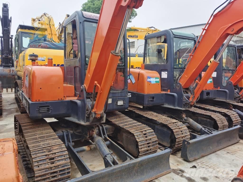 Doosan DH 55 Mini excavadoras < 7t