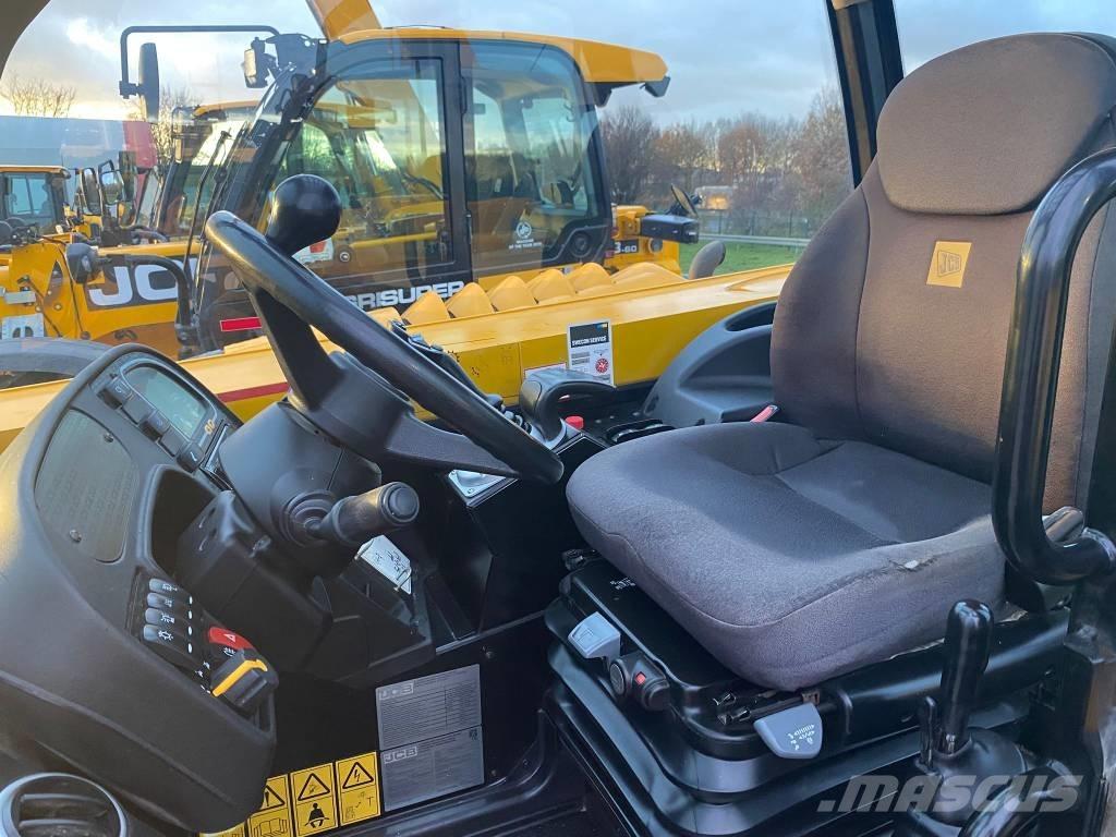 JCB 541-70 Agri Plus Carretillas telescópicas