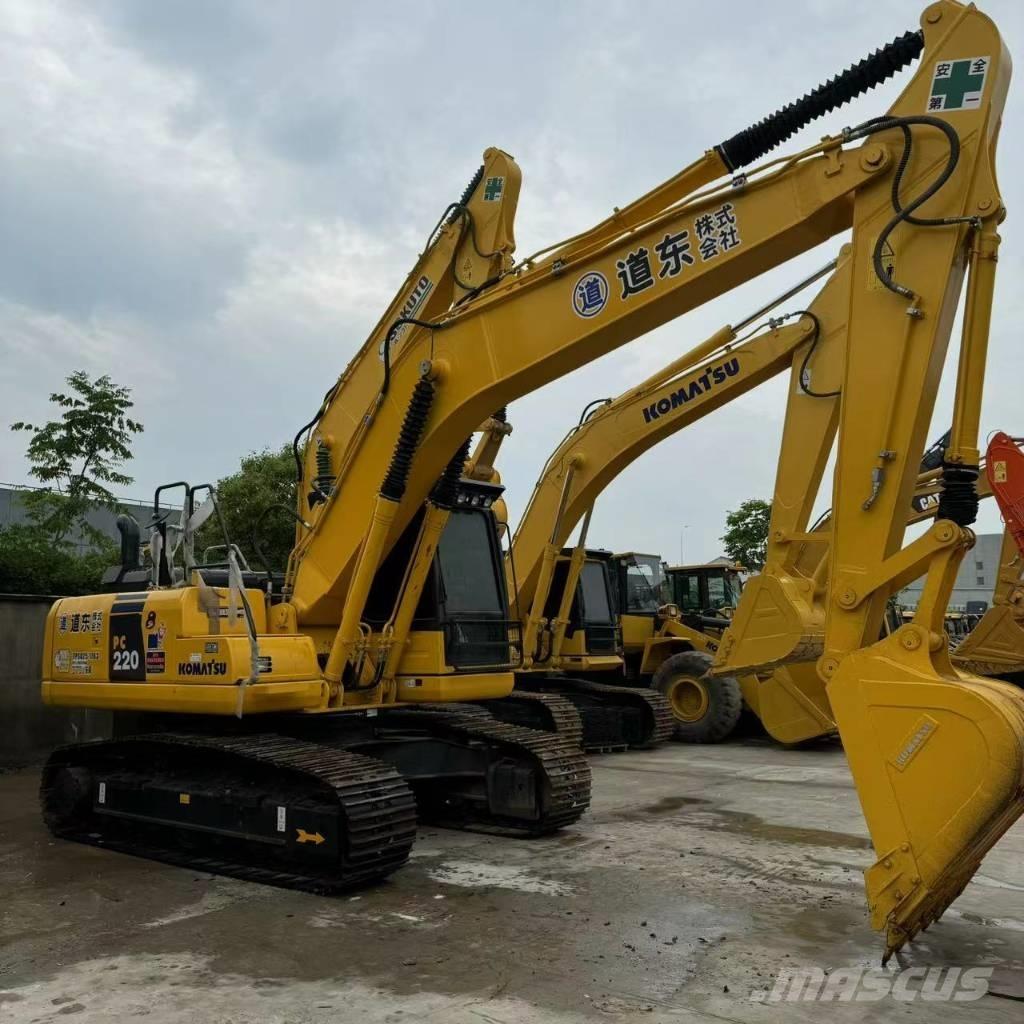 Komatsu PC 220-8 Excavadoras de cadenas