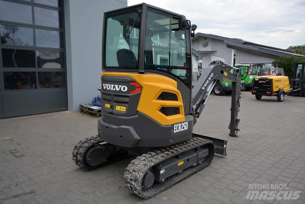 Volvo ECR 25 D Mini excavadoras < 7t