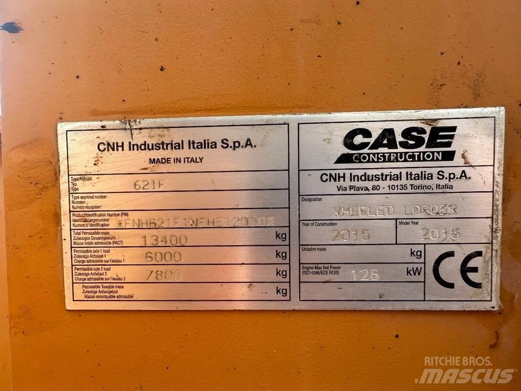CASE 621 F Cargadoras sobre ruedas