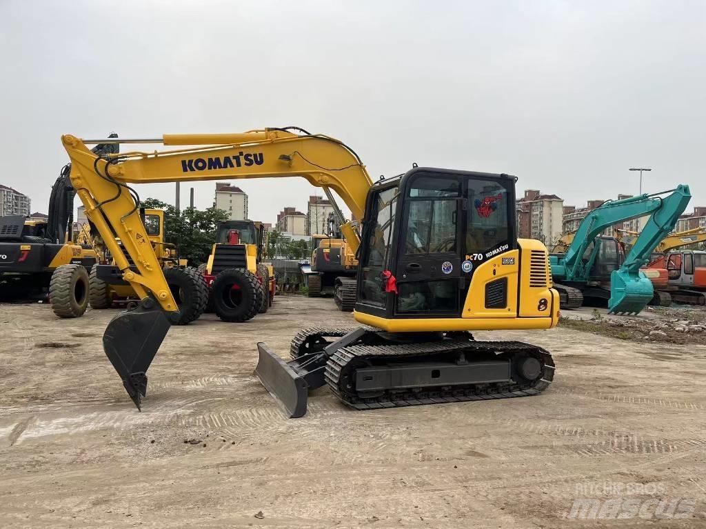 Komatsu PC 70-8 Excavadoras de cadenas