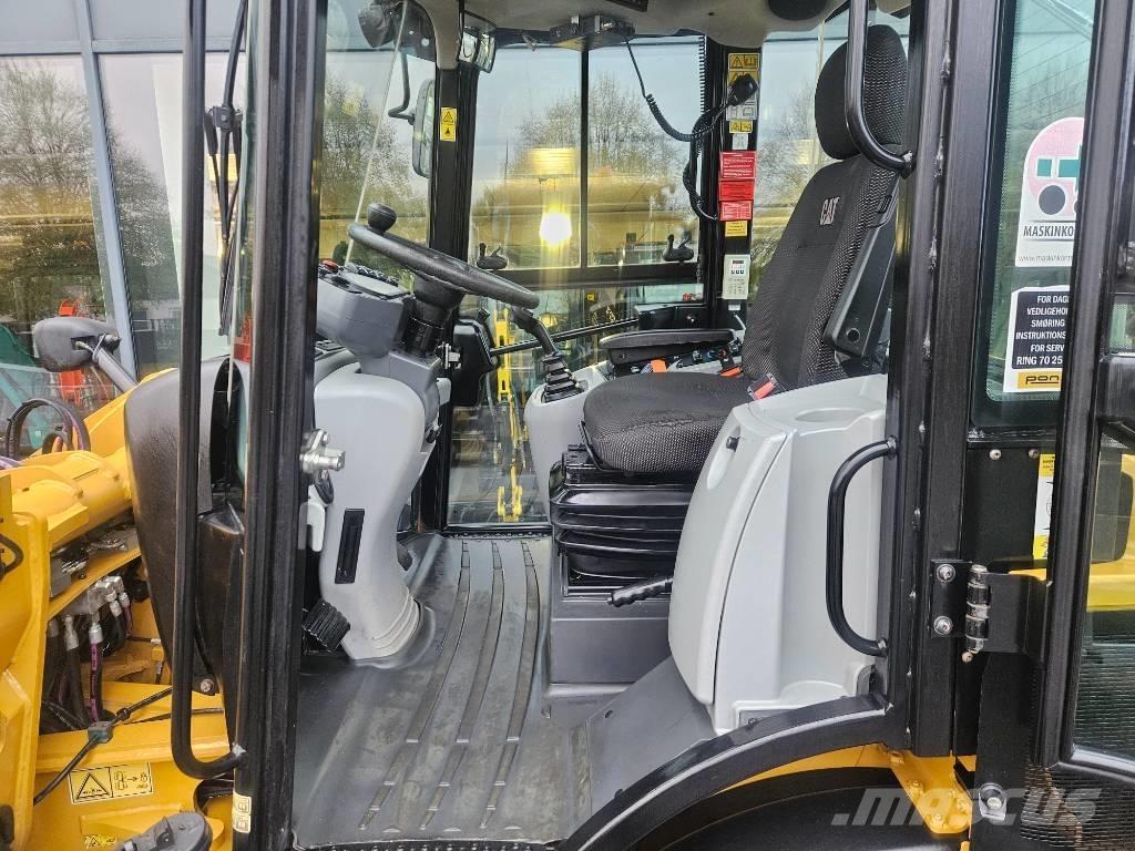 CAT 908m Cargadoras sobre ruedas