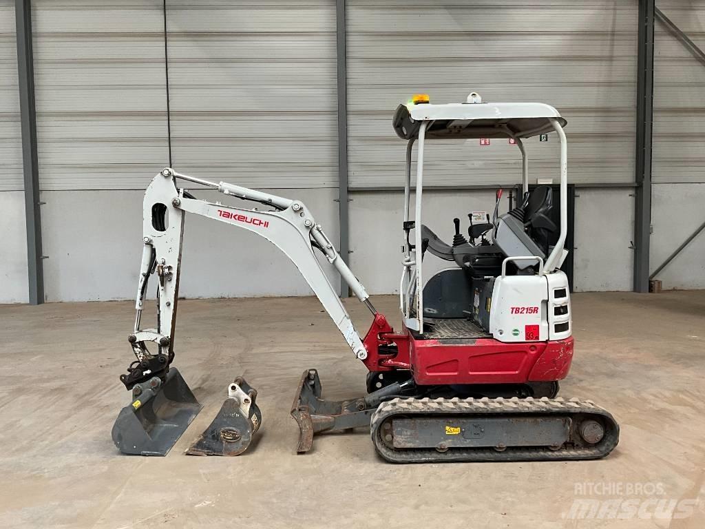 Takeuchi TB 215 R Mini excavadoras < 7t
