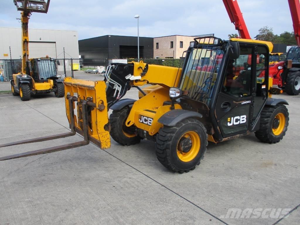 JCB 525-60 (404) Carretillas telescópicas