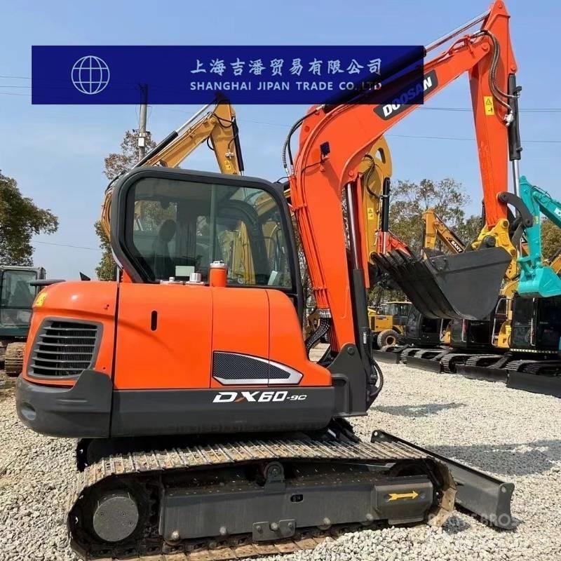 Doosan DX 60-9C Mini excavadoras < 7t