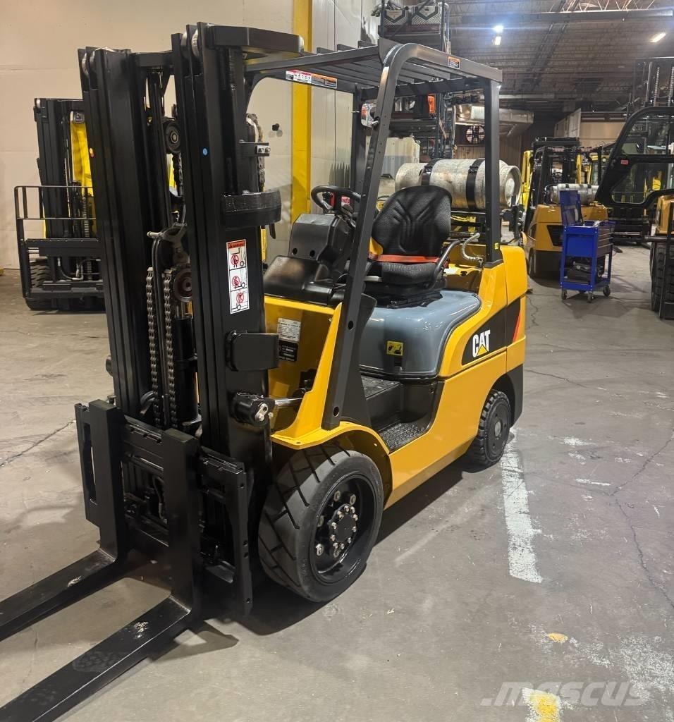CAT 2C 6000 Otras carretillas elevadoras