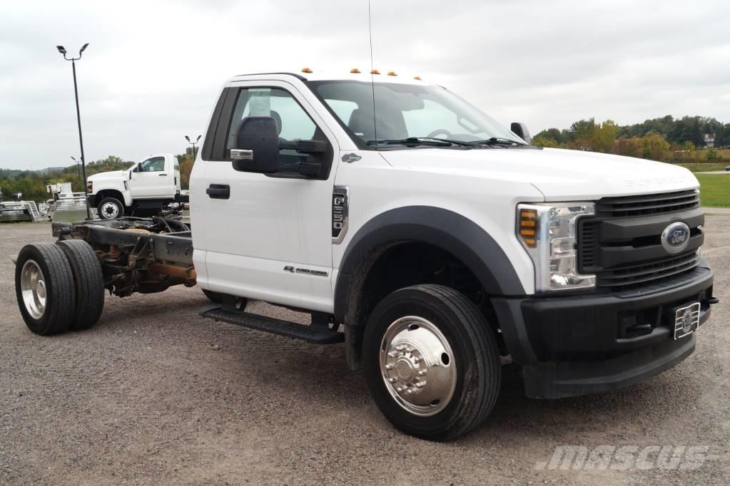 Ford F 550 XL SD Camiones chasis