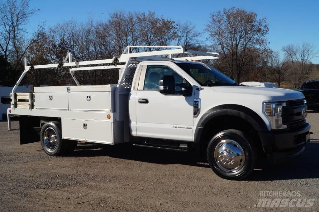 Ford F 550 XL SD Camiones plataforma