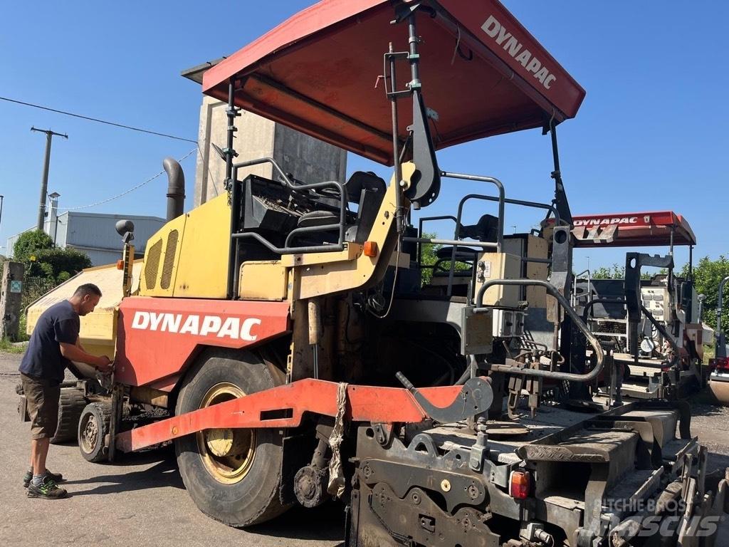 Dynapac F 141-4W/D Asfaltadoras