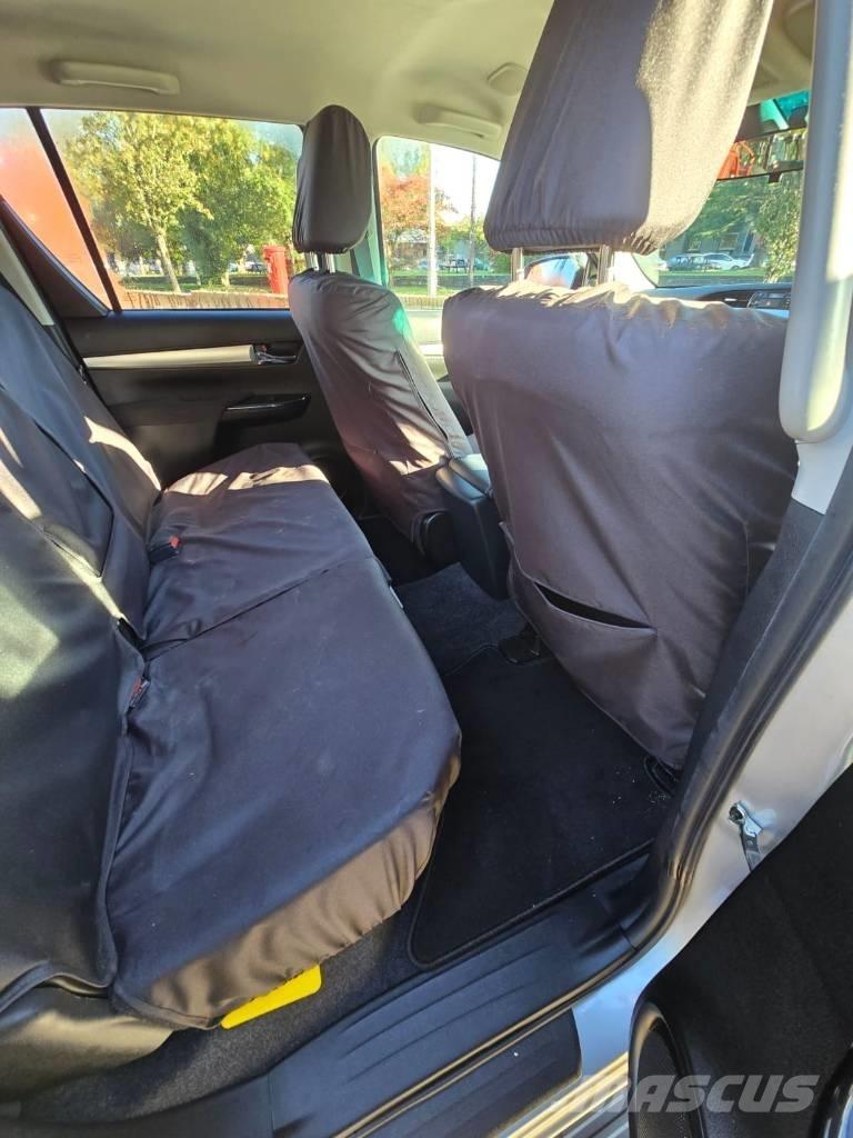 Toyota Hilux Furgonetas caja abierta