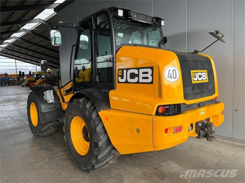JCB TM 320 Agri Cargadoras sobre ruedas