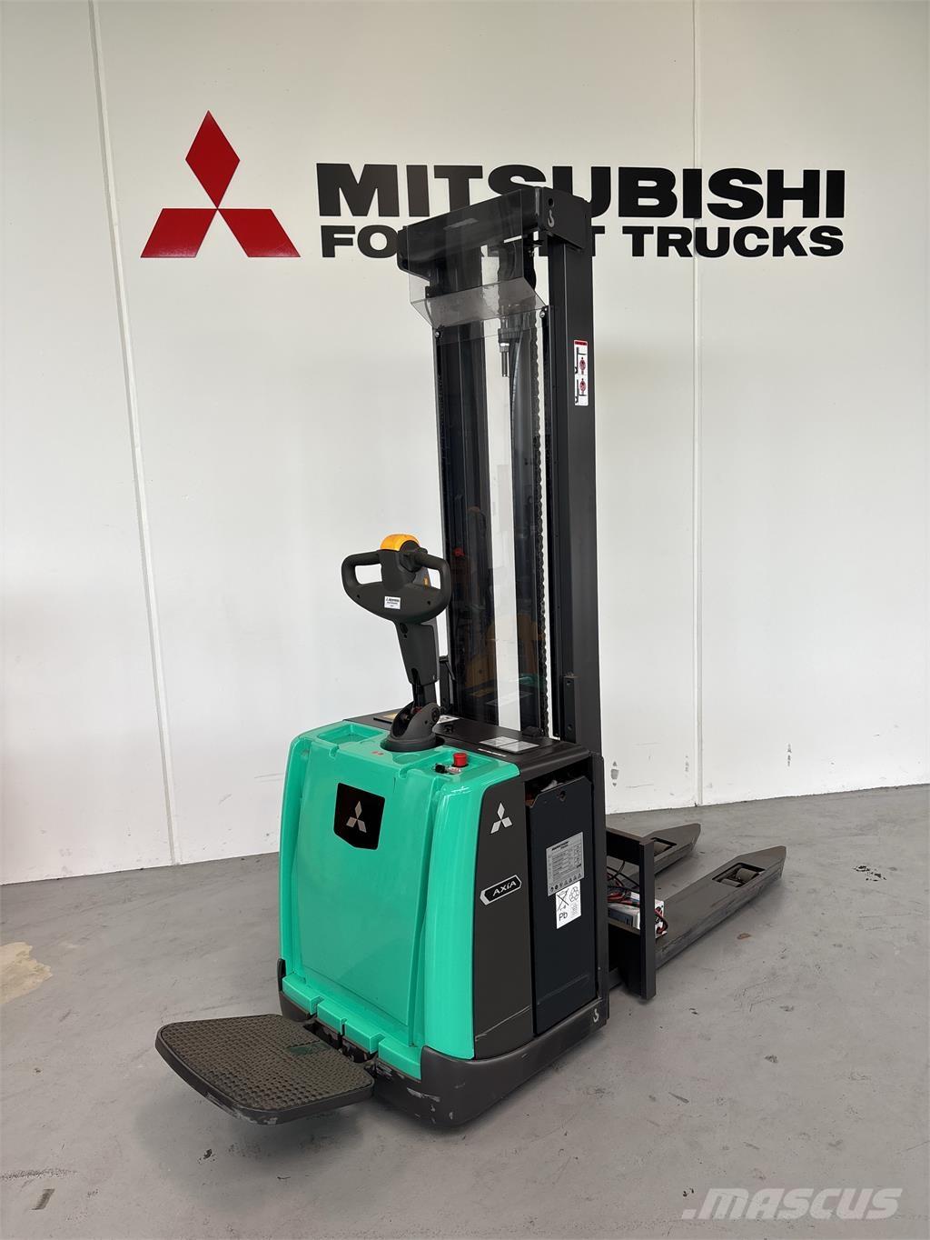 Mitsubishi SBV16P Apiladores eléctricos autopropulsados