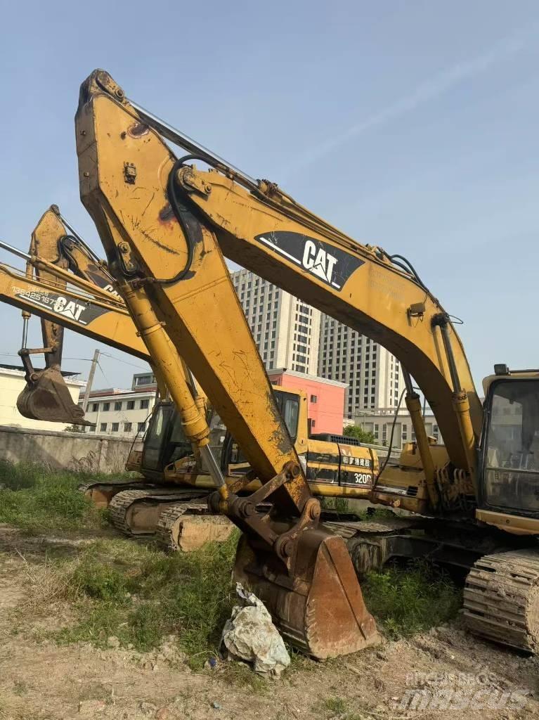 CAT 320 B L Excavadoras de cadenas