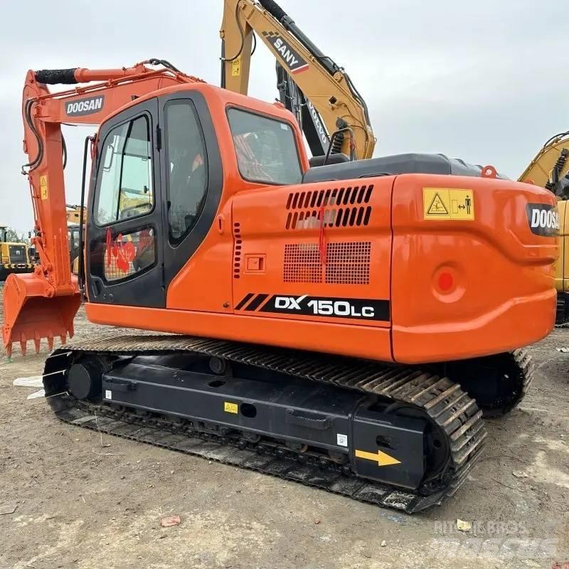 Doosan DX150 Excavadoras de cadenas
