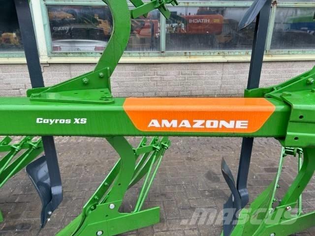 Amazone CAYROS XS Arados reversibles suspendidos