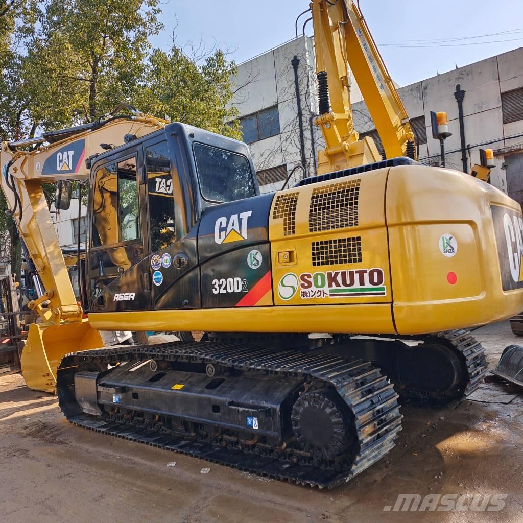 CAT 320 D2 Excavadoras de cadenas