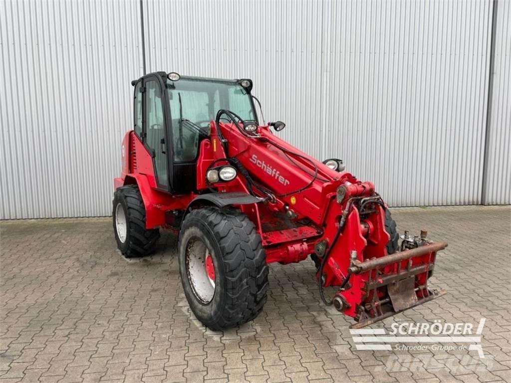 Schäffer 8610 T Cargadoras sobre ruedas