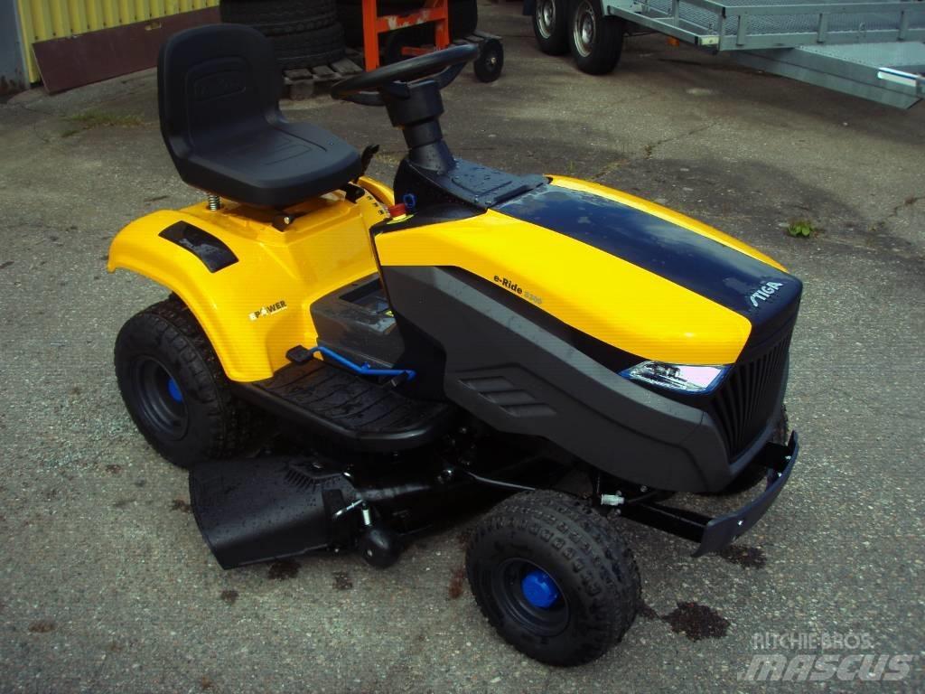Stiga E-Ride S 300 Tractores corta-césped