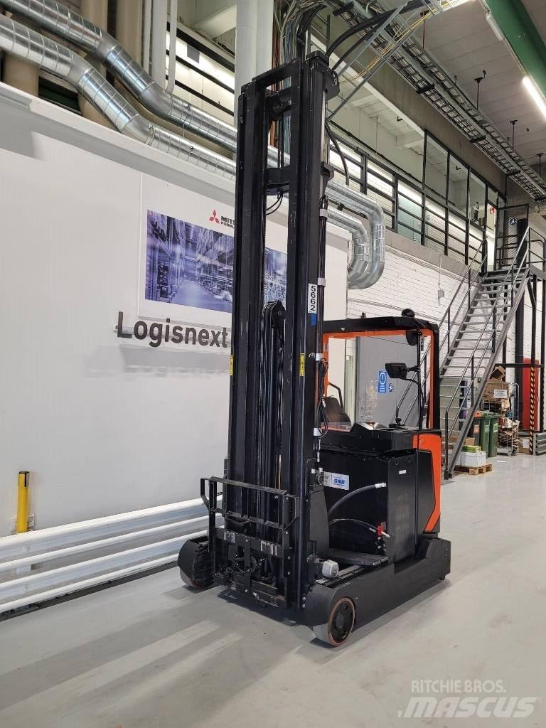 Rocla HXX25 Carretillas retráctiles