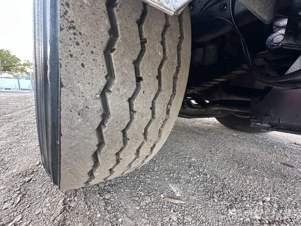 Mack MRU 613 Camiones aspiradores/combi