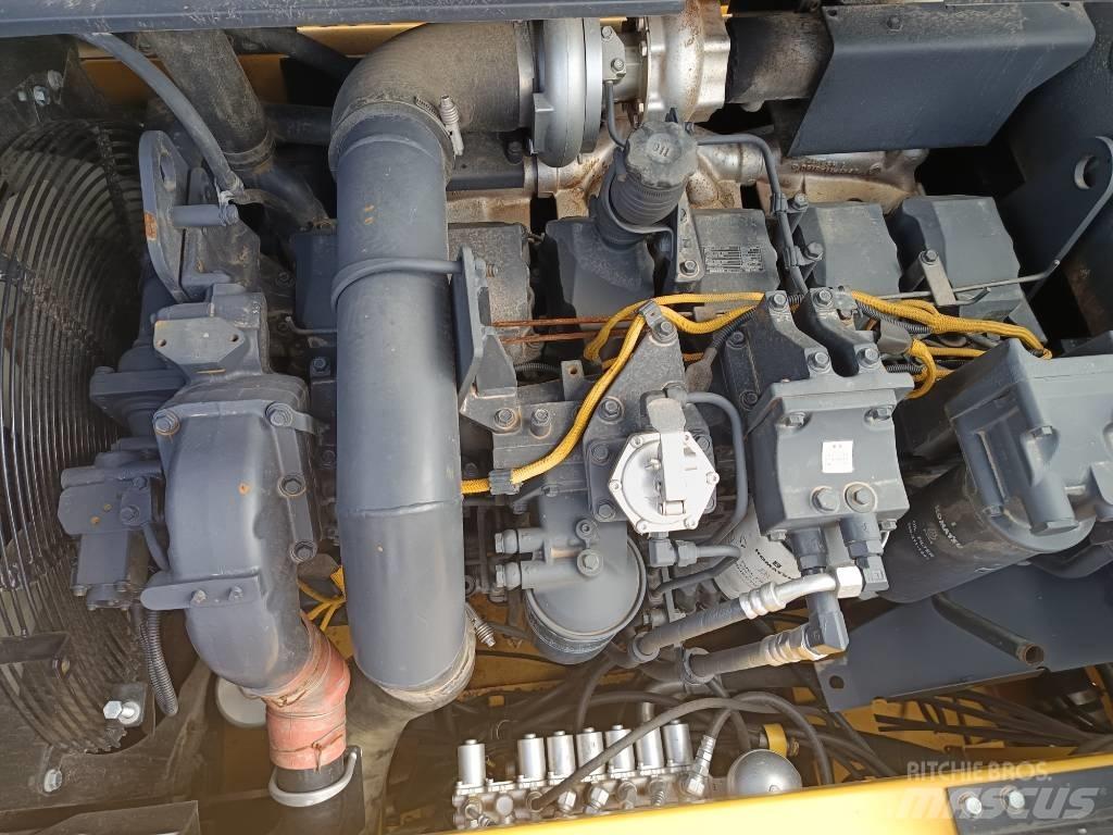 Komatsu PC450-8 Excavadoras de cadenas