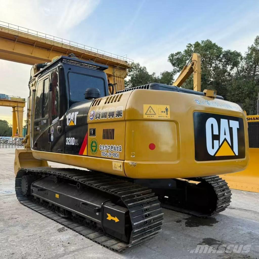 CAT 320D2 Mini excavadoras < 7t