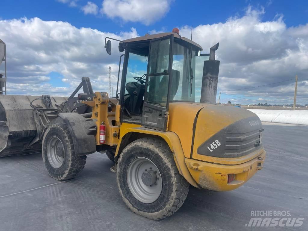 Volvo L 45 B Cargadoras sobre ruedas