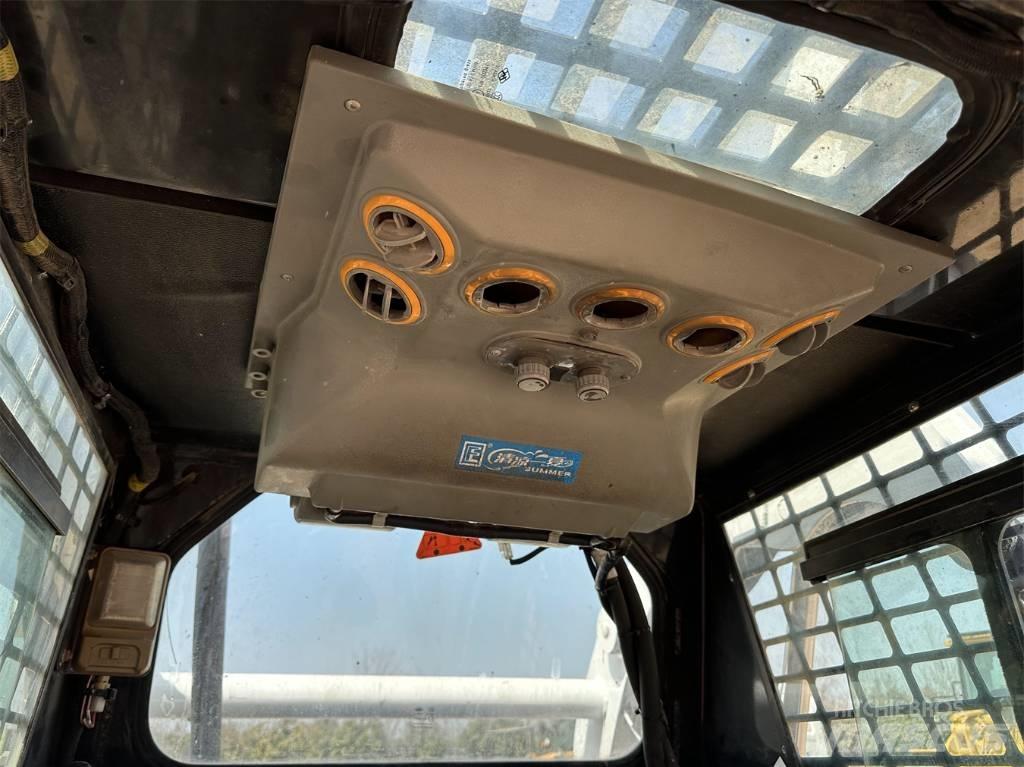Bobcat S18 Minicargadoras