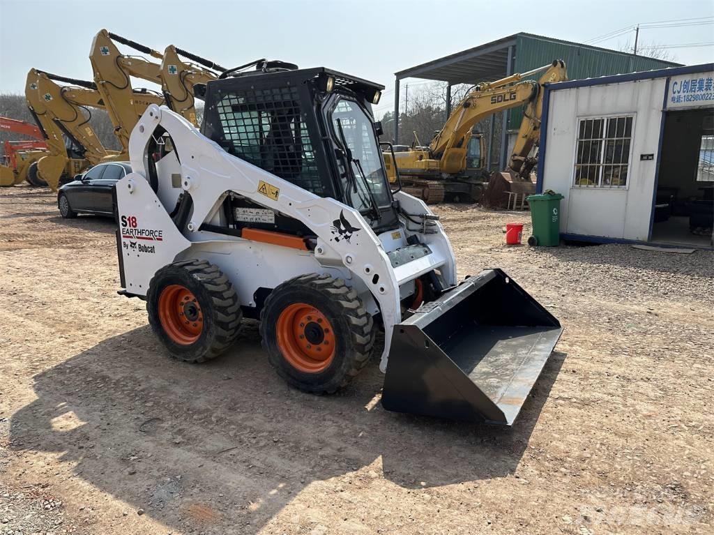 Bobcat S18 Minicargadoras