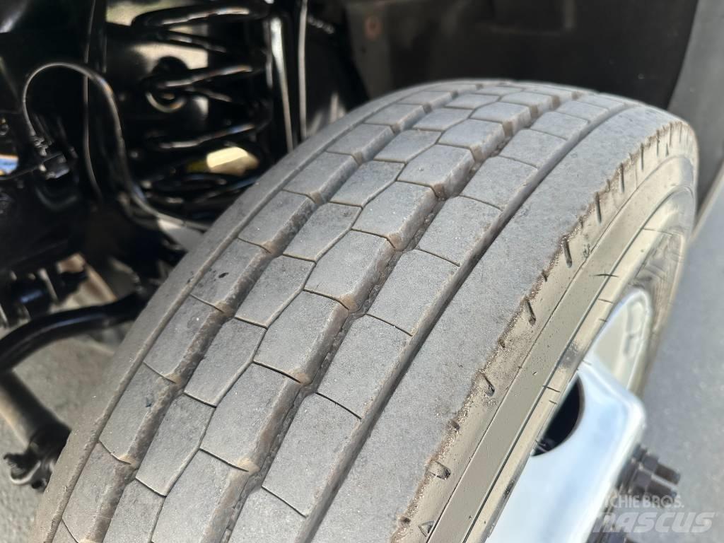 Ford F 550 SD Camiones aspiradores/combi