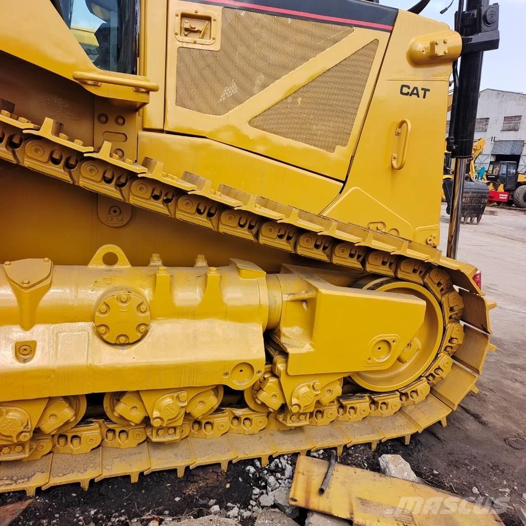 CAT D 8 T Buldozer sobre oruga