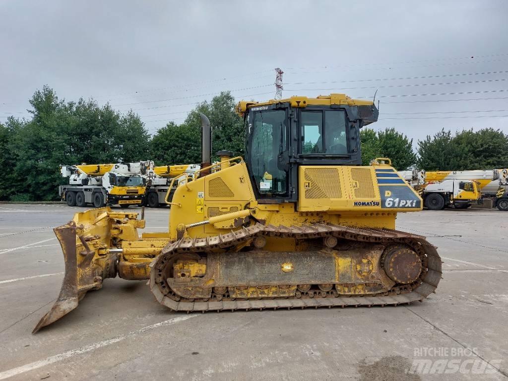 Komatsu D 61 PXi-23 Buldozer sobre oruga